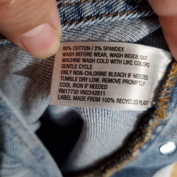 Wild Fable Overalls Womens XL Blue Denim Raw Hem Adjustable Shorts Shortalls - Picture 3 of 9